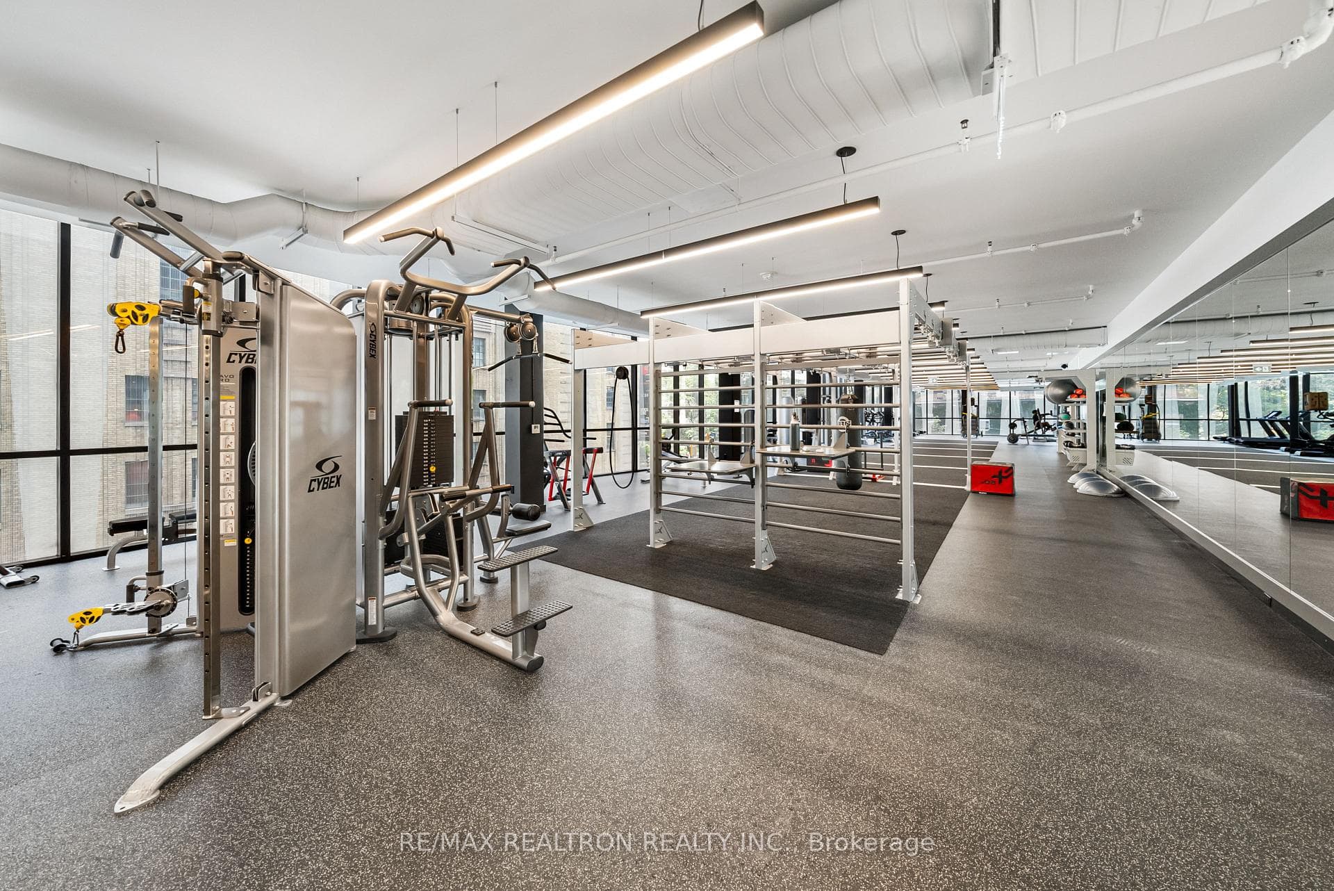 Gym - Stephen Sun (RE/MAX)