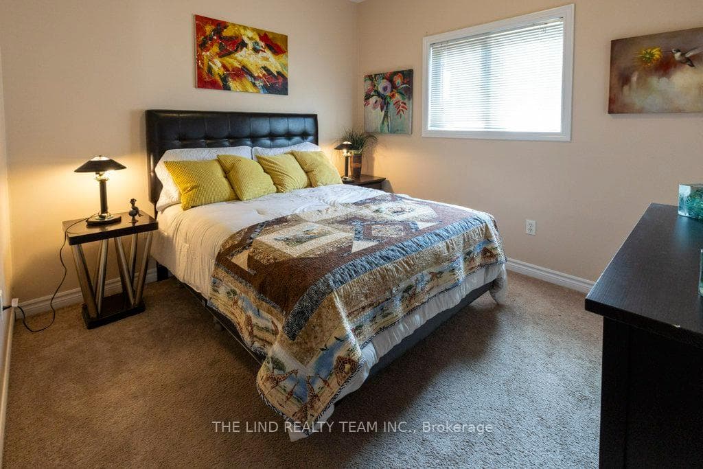 61 Mcintyre Drive photo 35