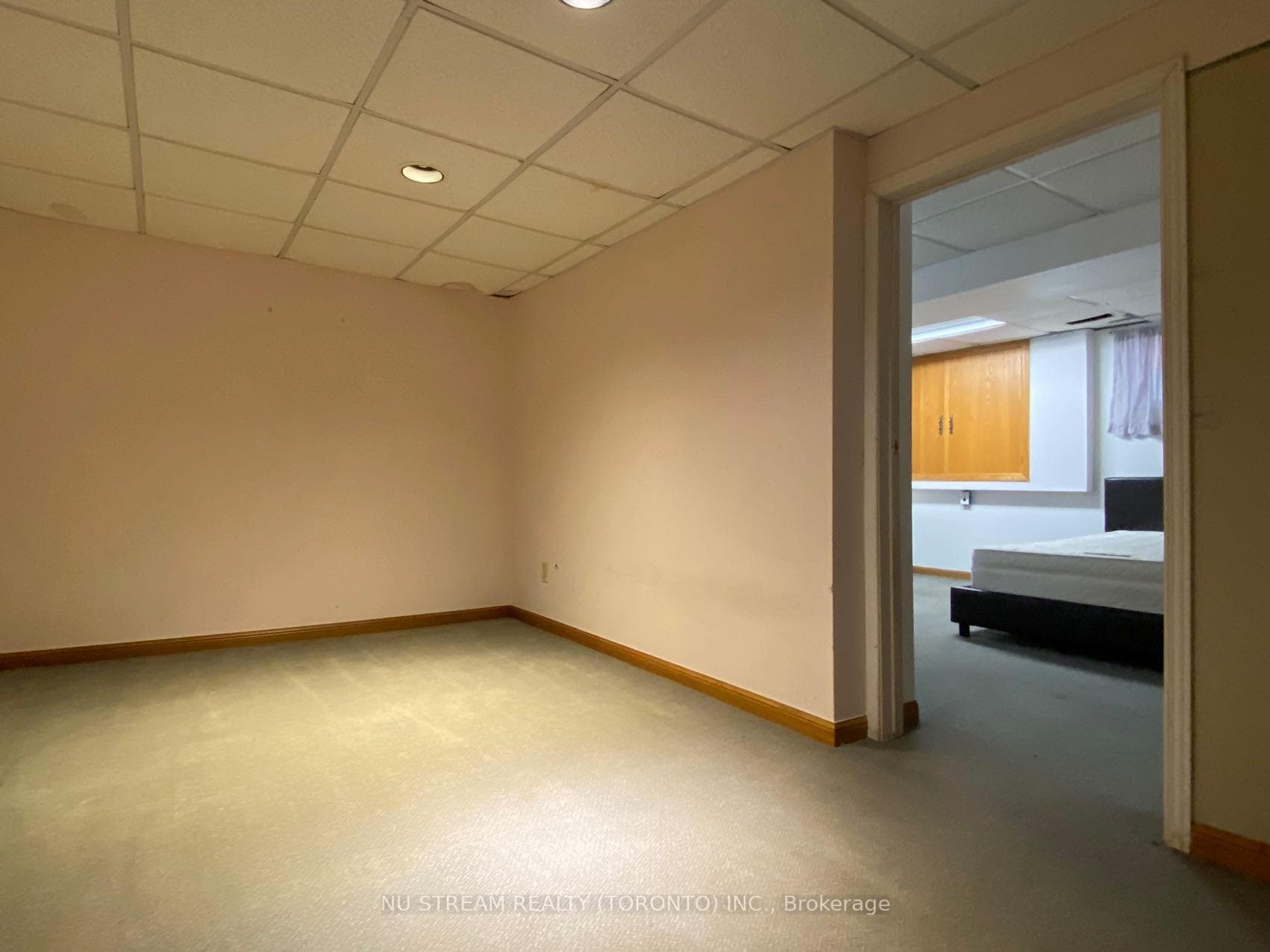51 Chiefswood Square photo 21