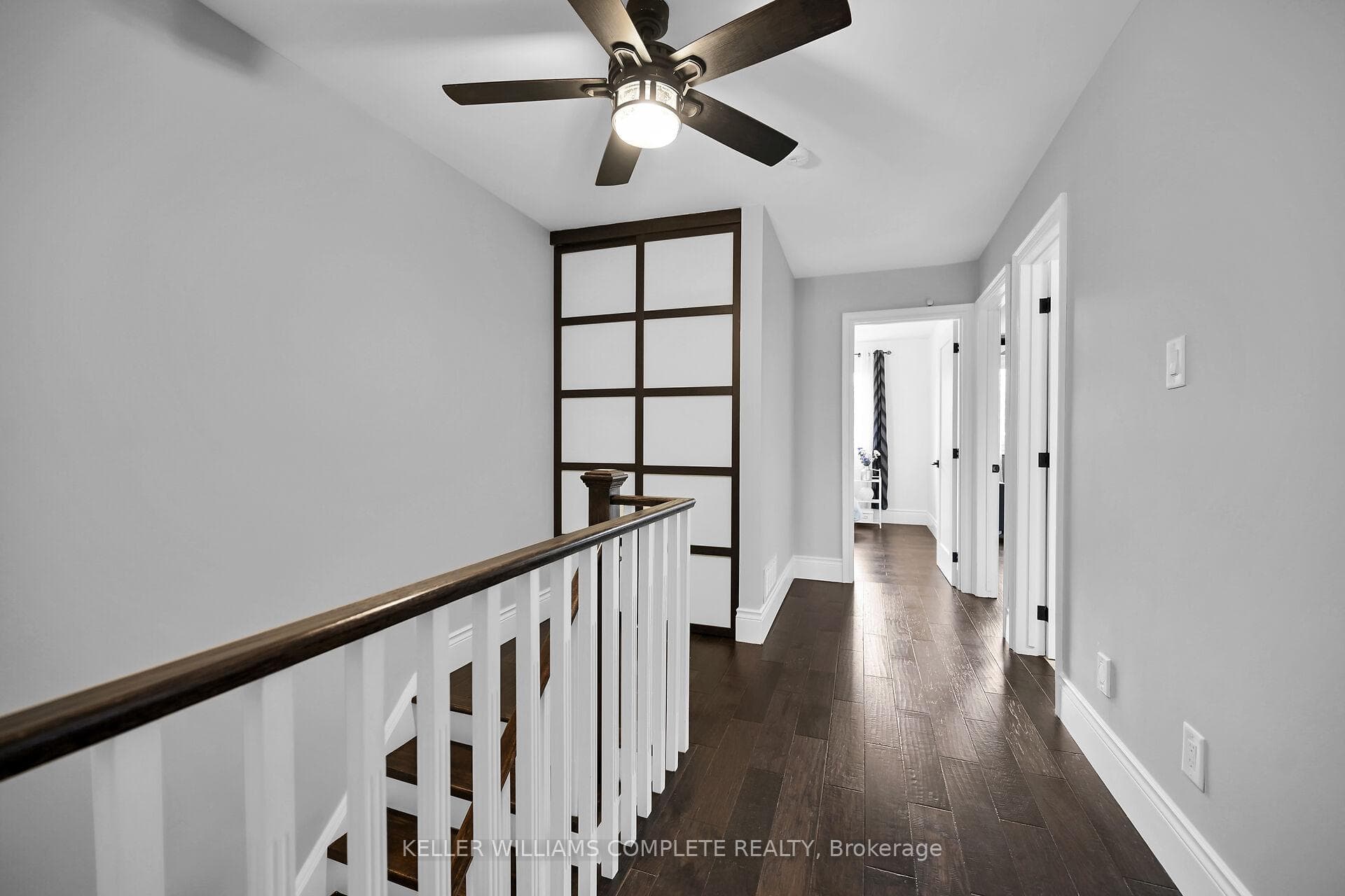 1550 Newlands Crescent Unit 10 photo 20