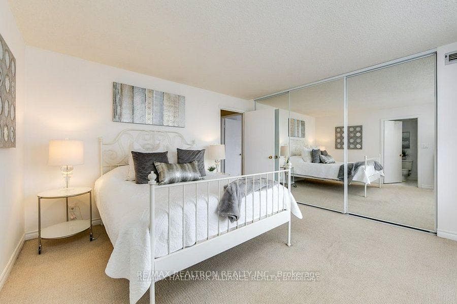 90 Dale Avenue Unit 1208 photo 21