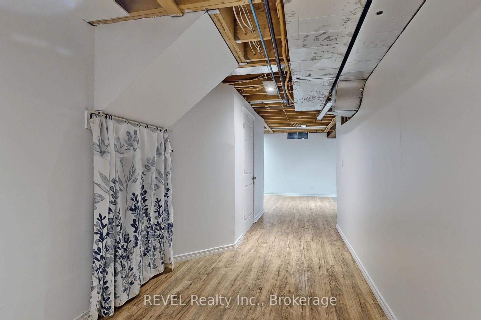 151 McBride Avenue photo 44