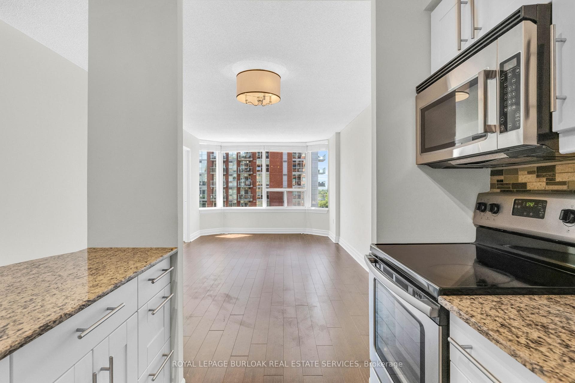 1270 Maple Crossing Boulevard Unit 1504 photo 17
