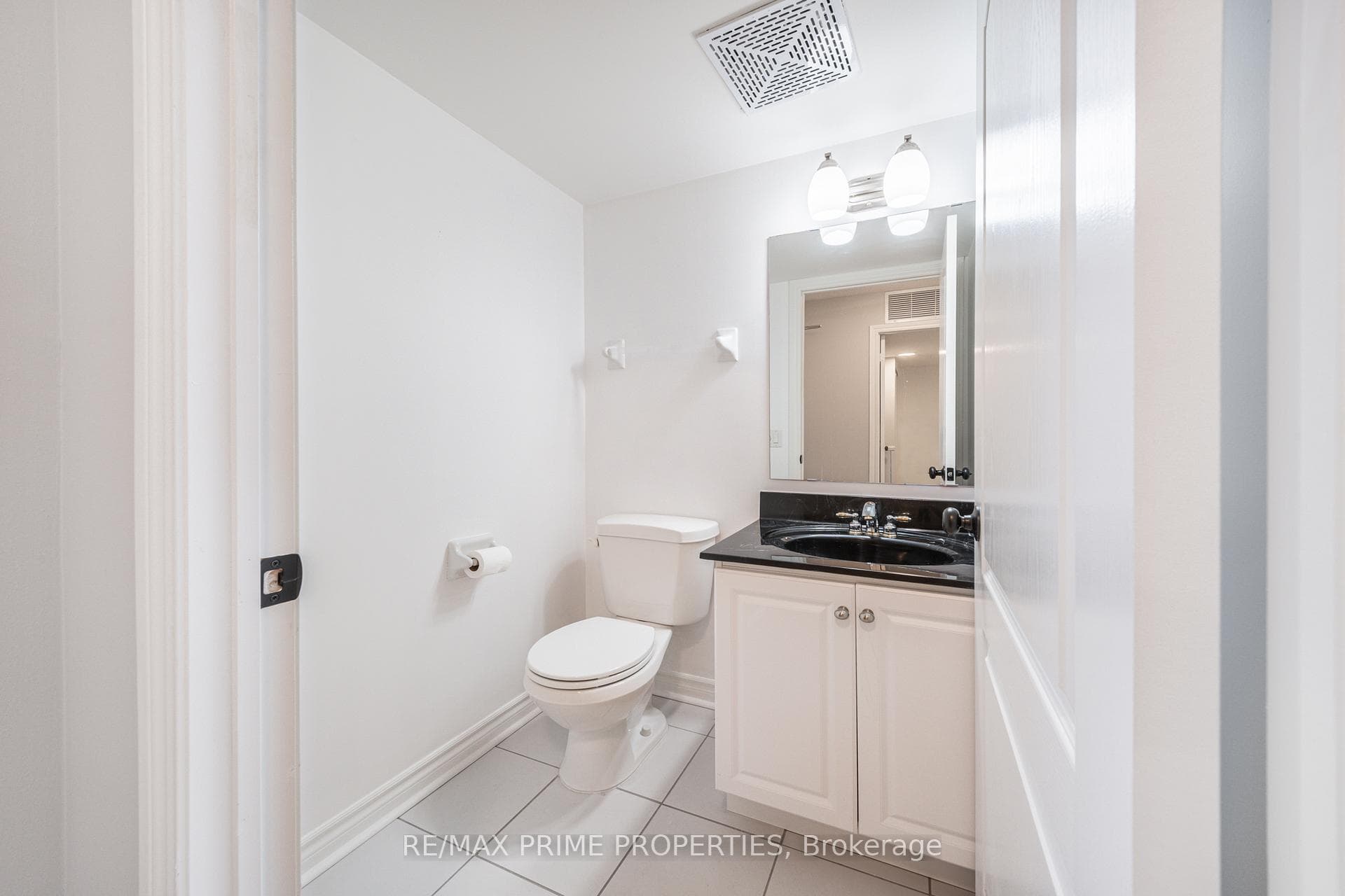 85 The Boardwalk Way Unit 320 photo 11