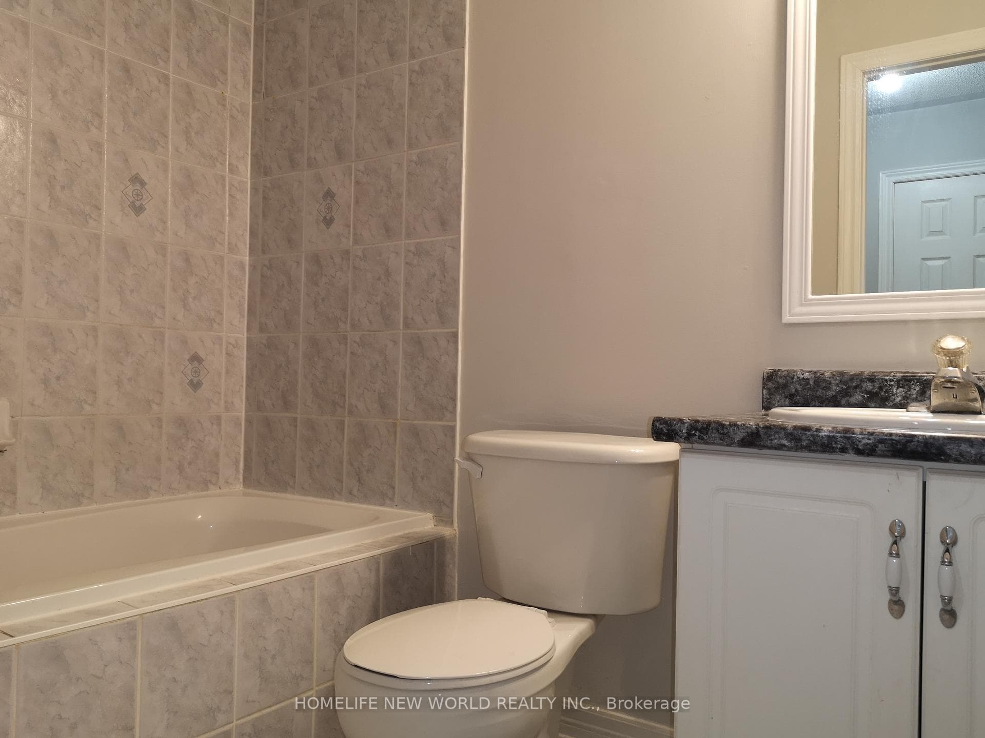 29 Bergamot Crescent photo 5