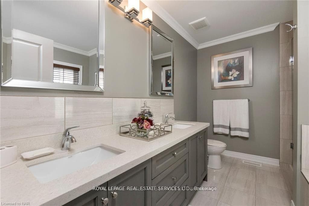 124 Shoreview Place photo 11