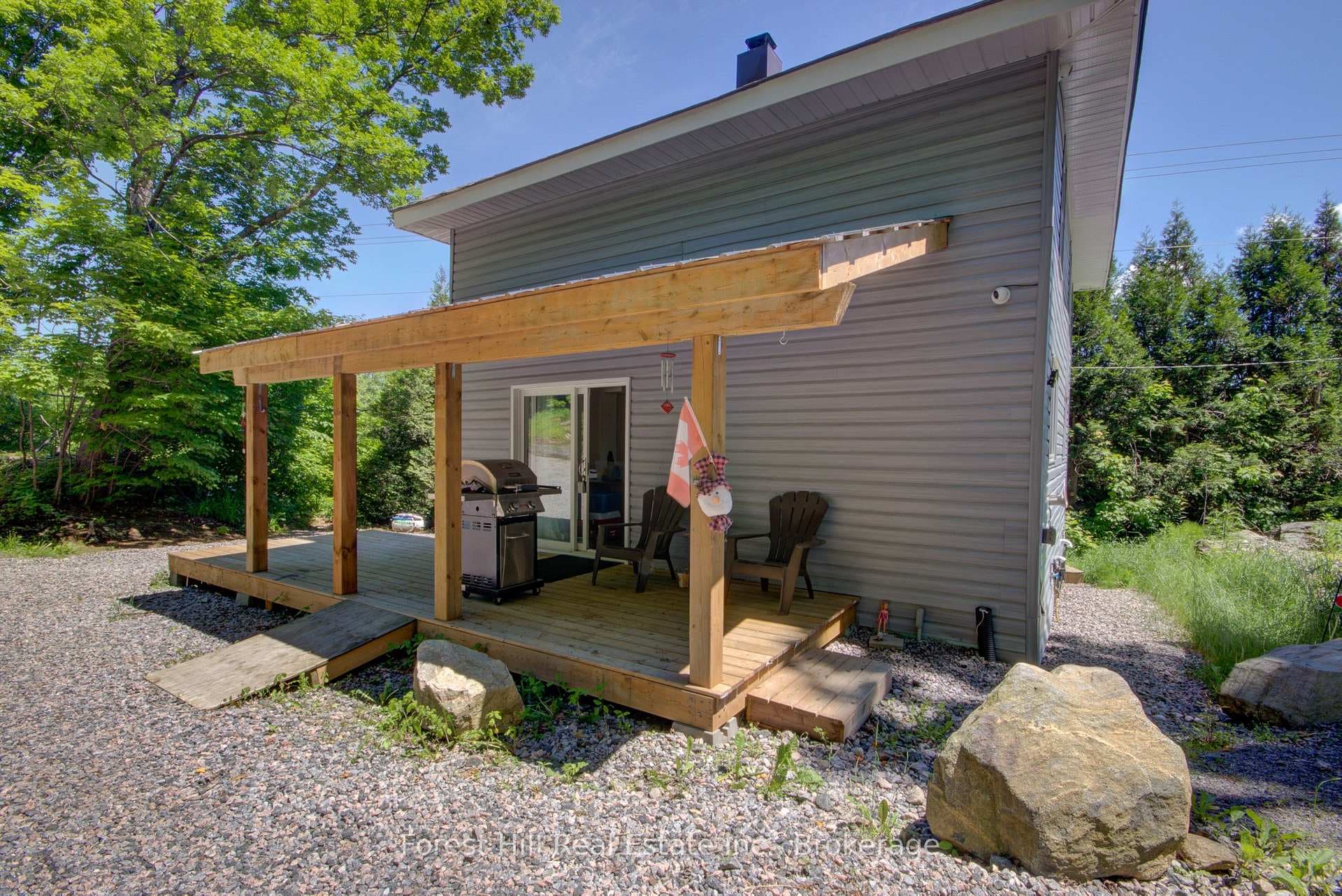 4061 Muskoka Rd 169 Road photo 8