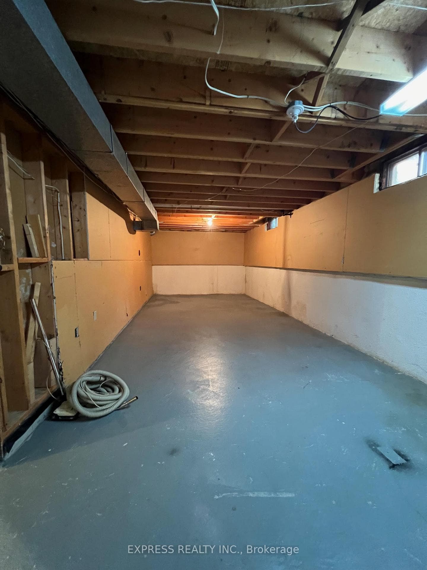 16 Hanover Court photo 14