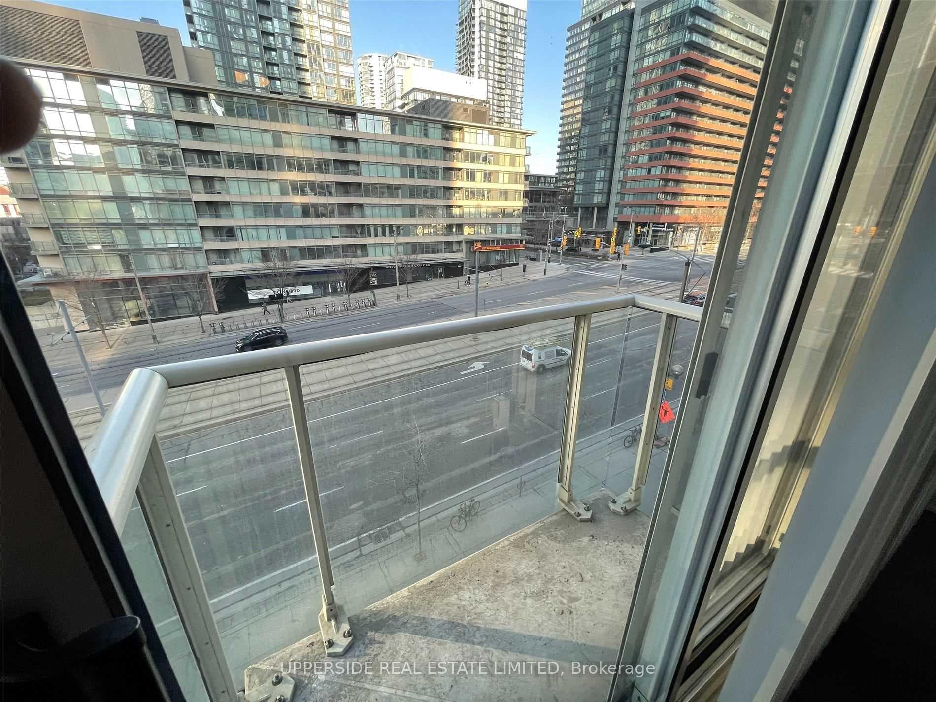 9 Spadina Avenue Unit 306 photo 8