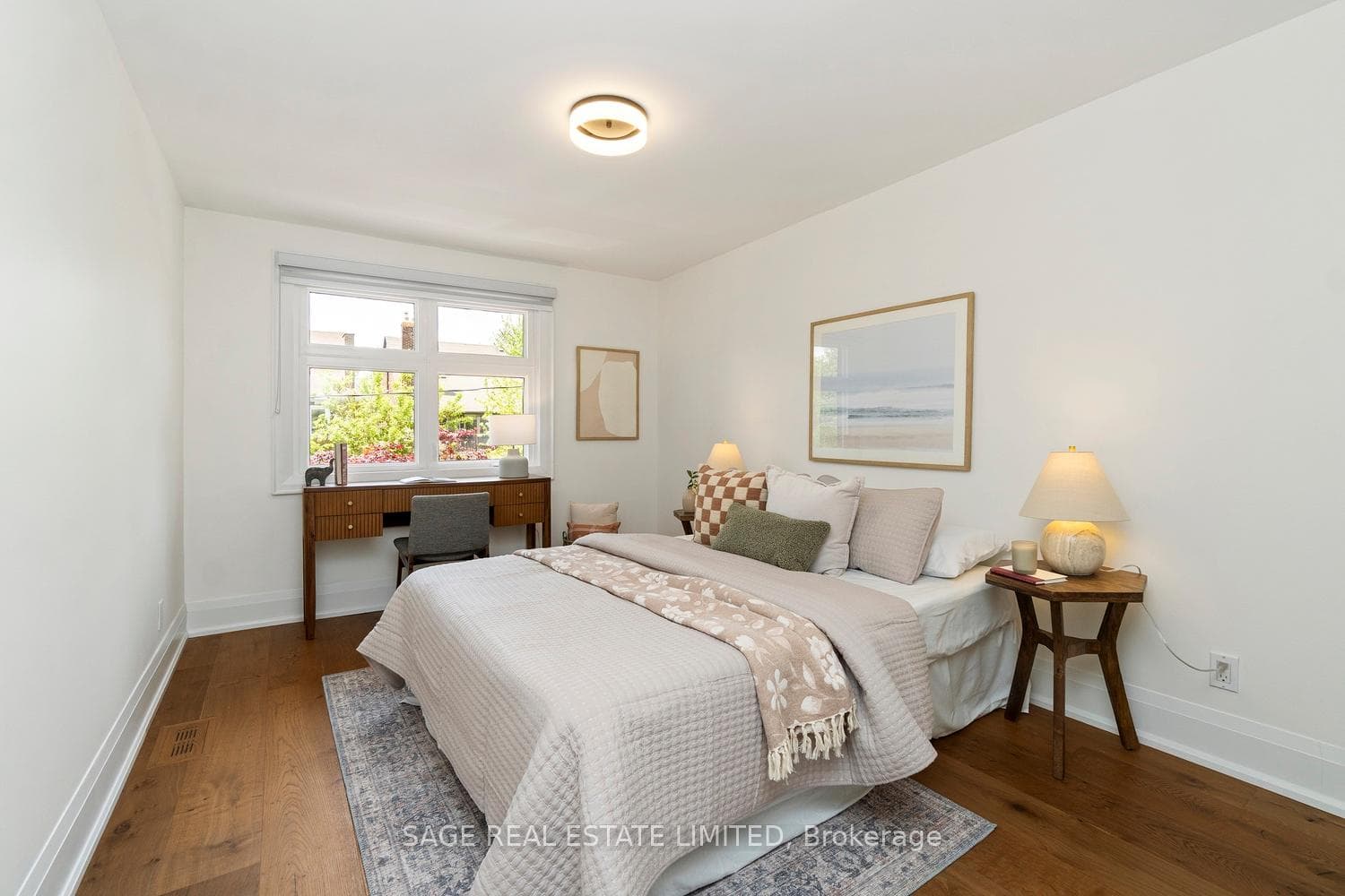 115 Westmount Avenue photo 32