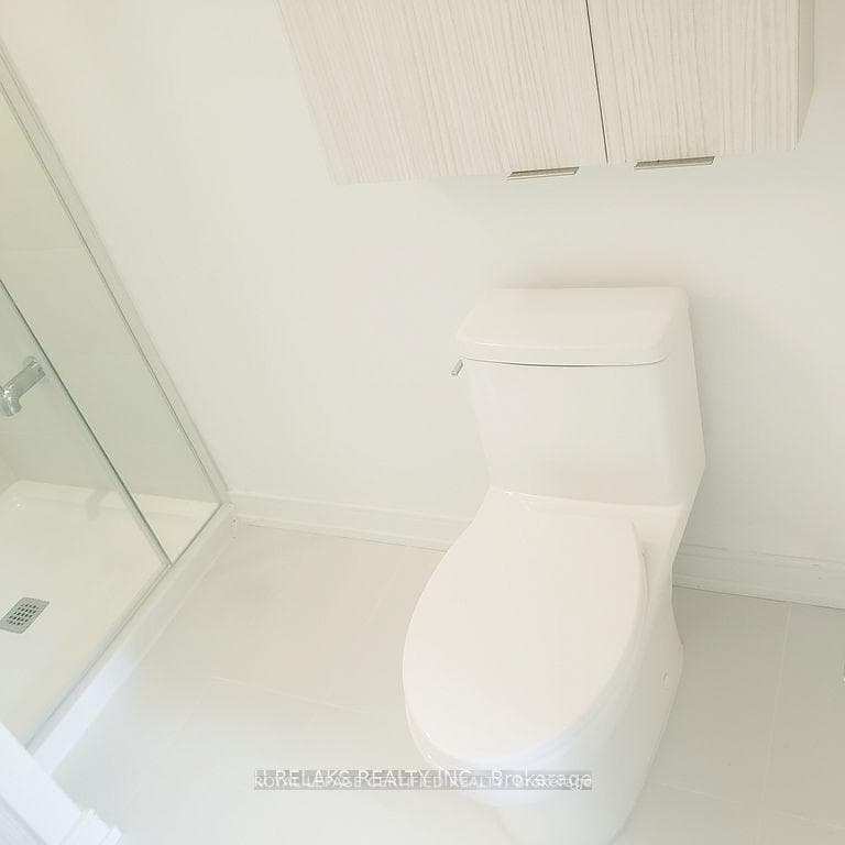 168 Clonmore Drive Unit 16 photo 15
