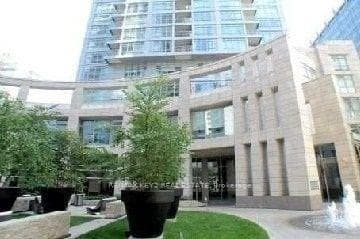 2181 Yonge Street Unit 2307 photo 2