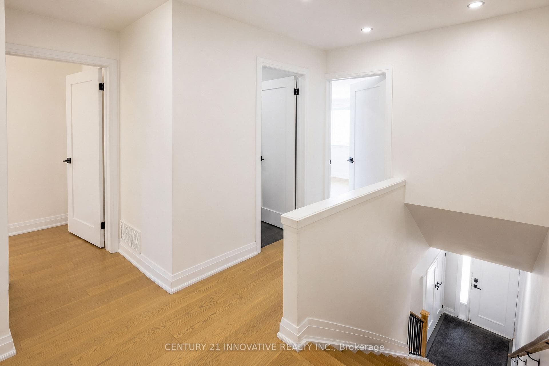 2451 Bridletowne Circle Unit 19 photo 18
