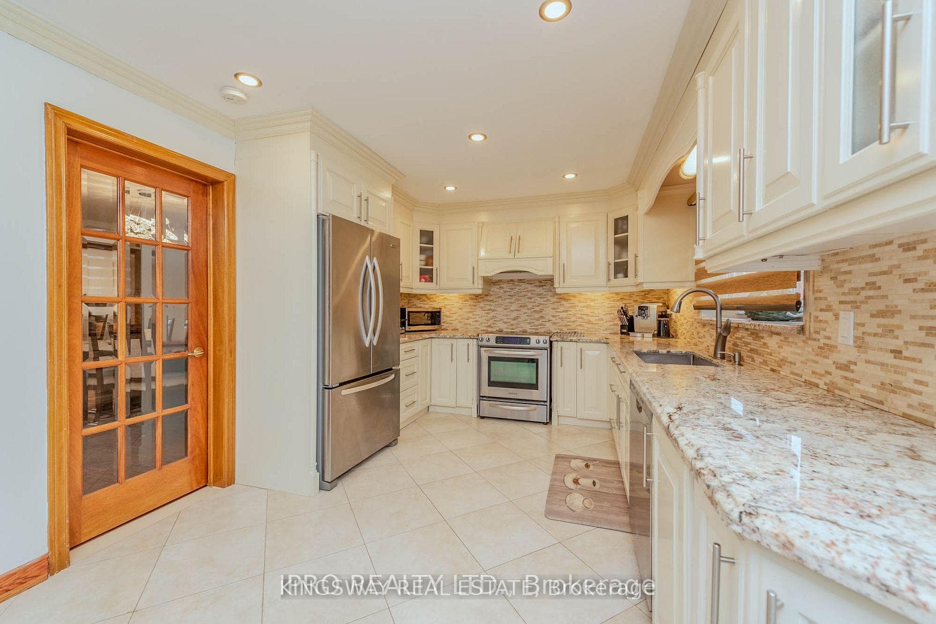 298 FOREST Drive photo 26