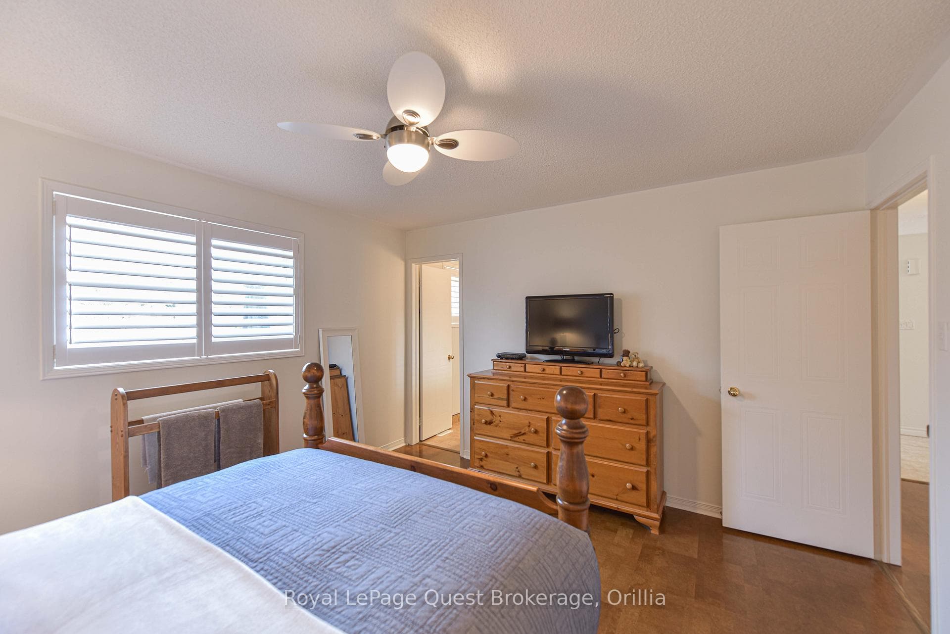 472 Ferndale Drive photo 30