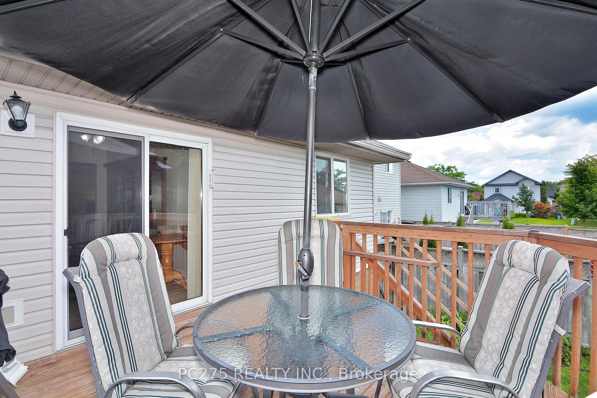 401 Chestnut Street photo 26