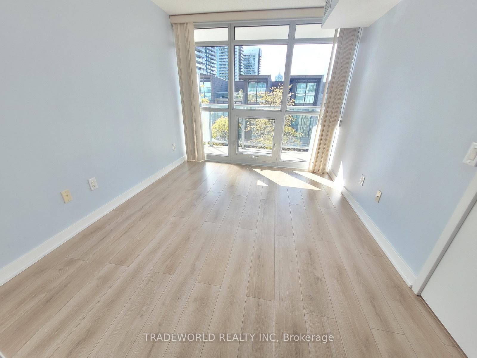 121 McMahon Drive Unit 311 photo 7