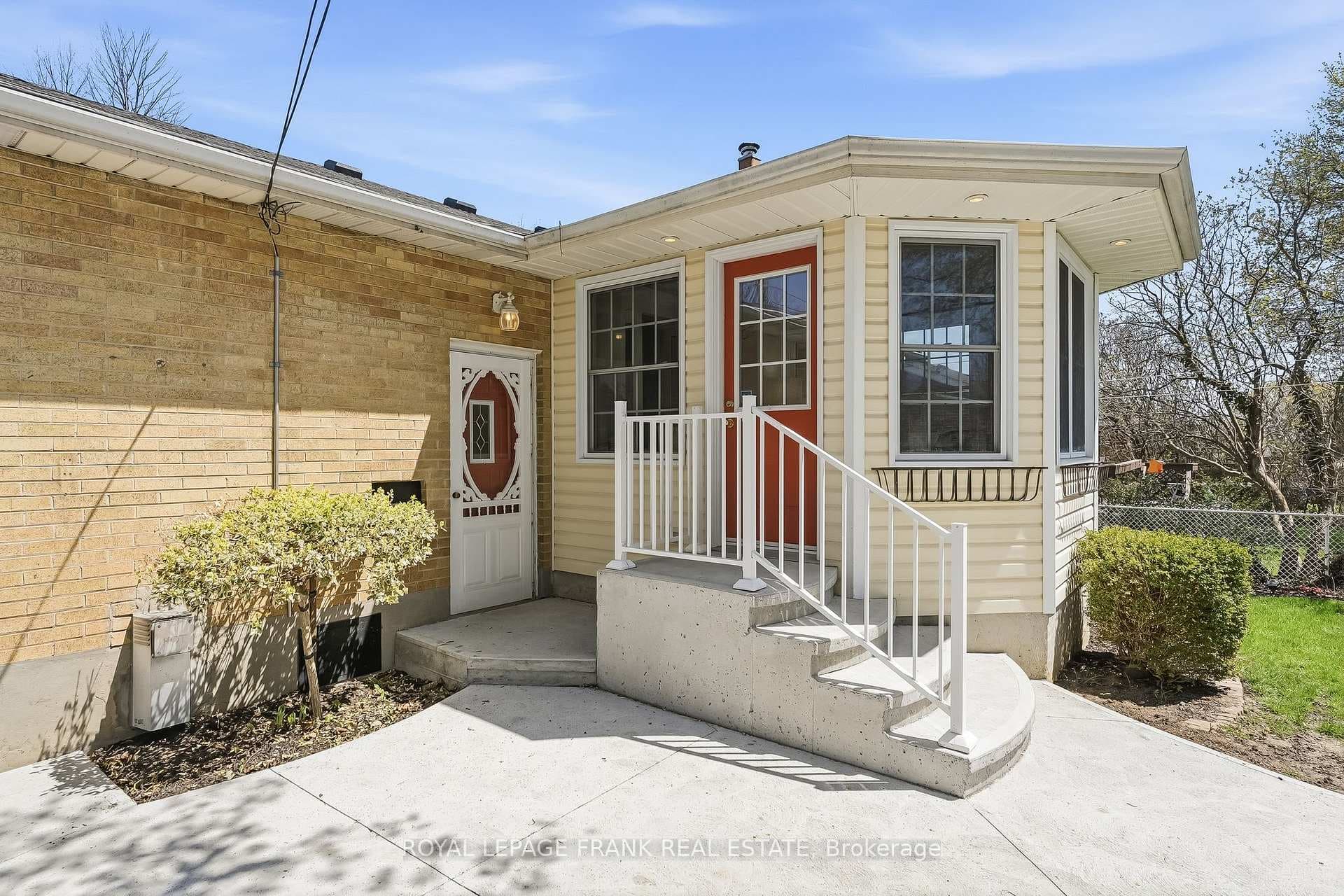 1212 Valley Drive photo 33