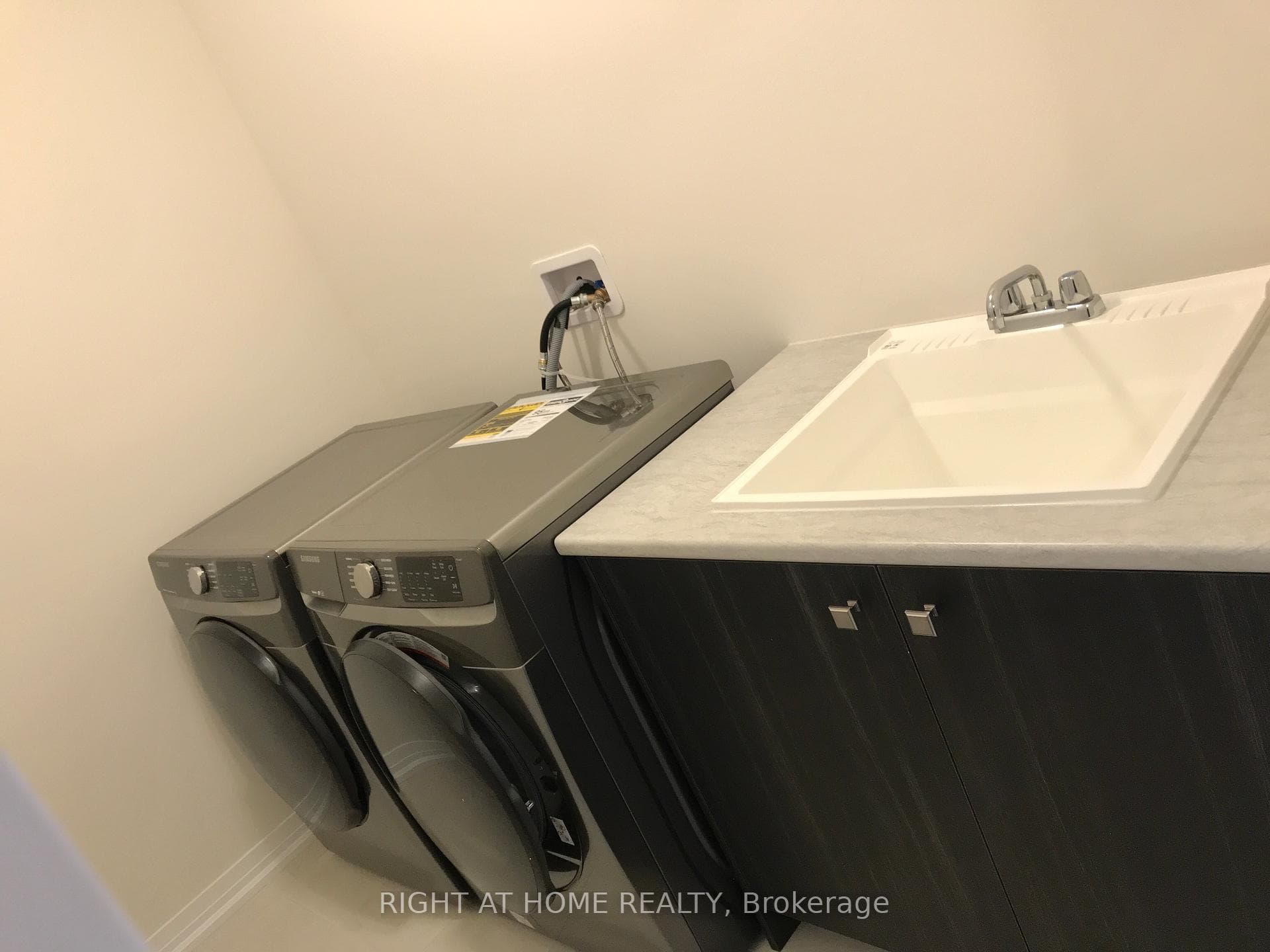 58 Boiton Street photo 14