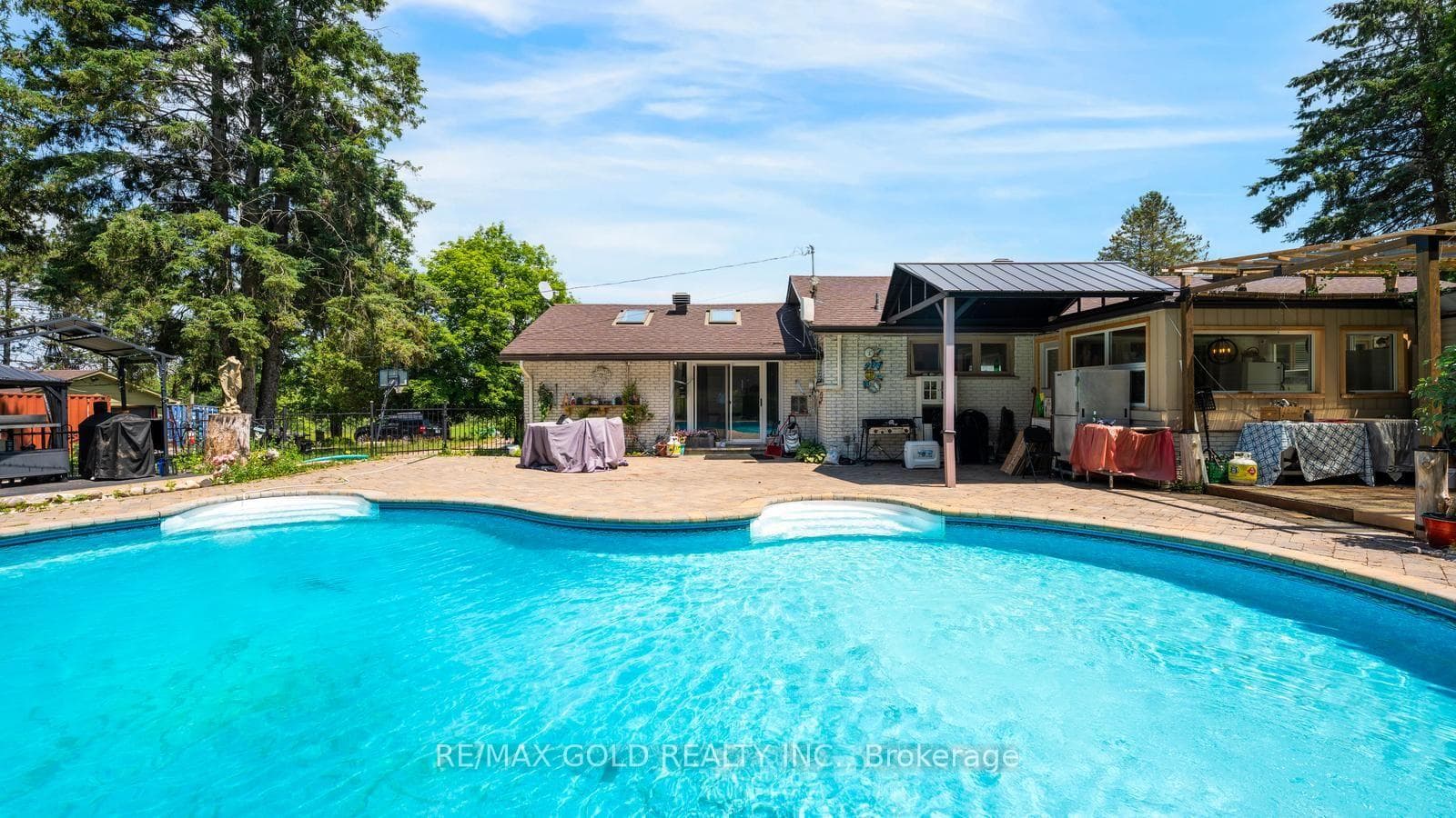 4680 Penetanguishene Road photo 50