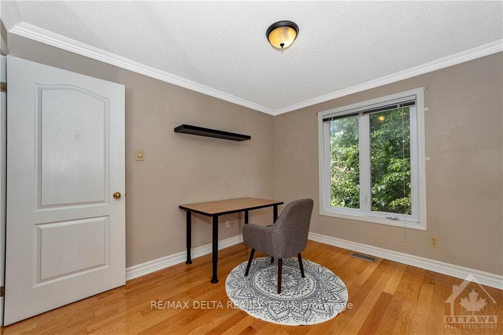 6160 OAK MEADOWS Drive photo 21
