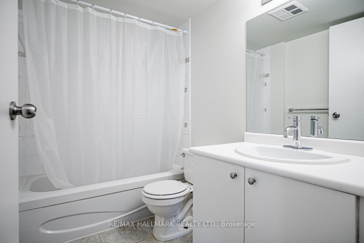 35 Trailwood Drive Unit 1518 photo 24
