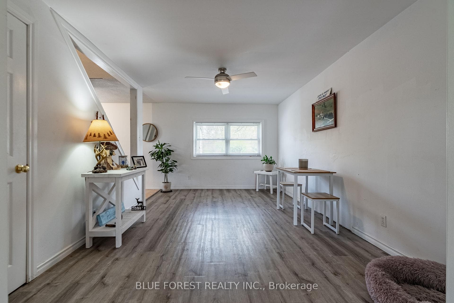 175 Peter Street photo 12