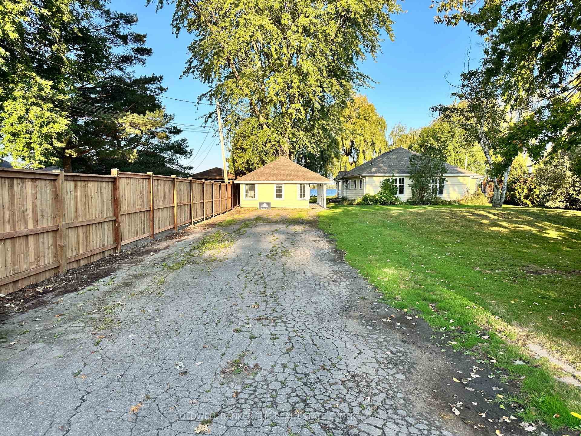 674 Duclos Point Road photo 32