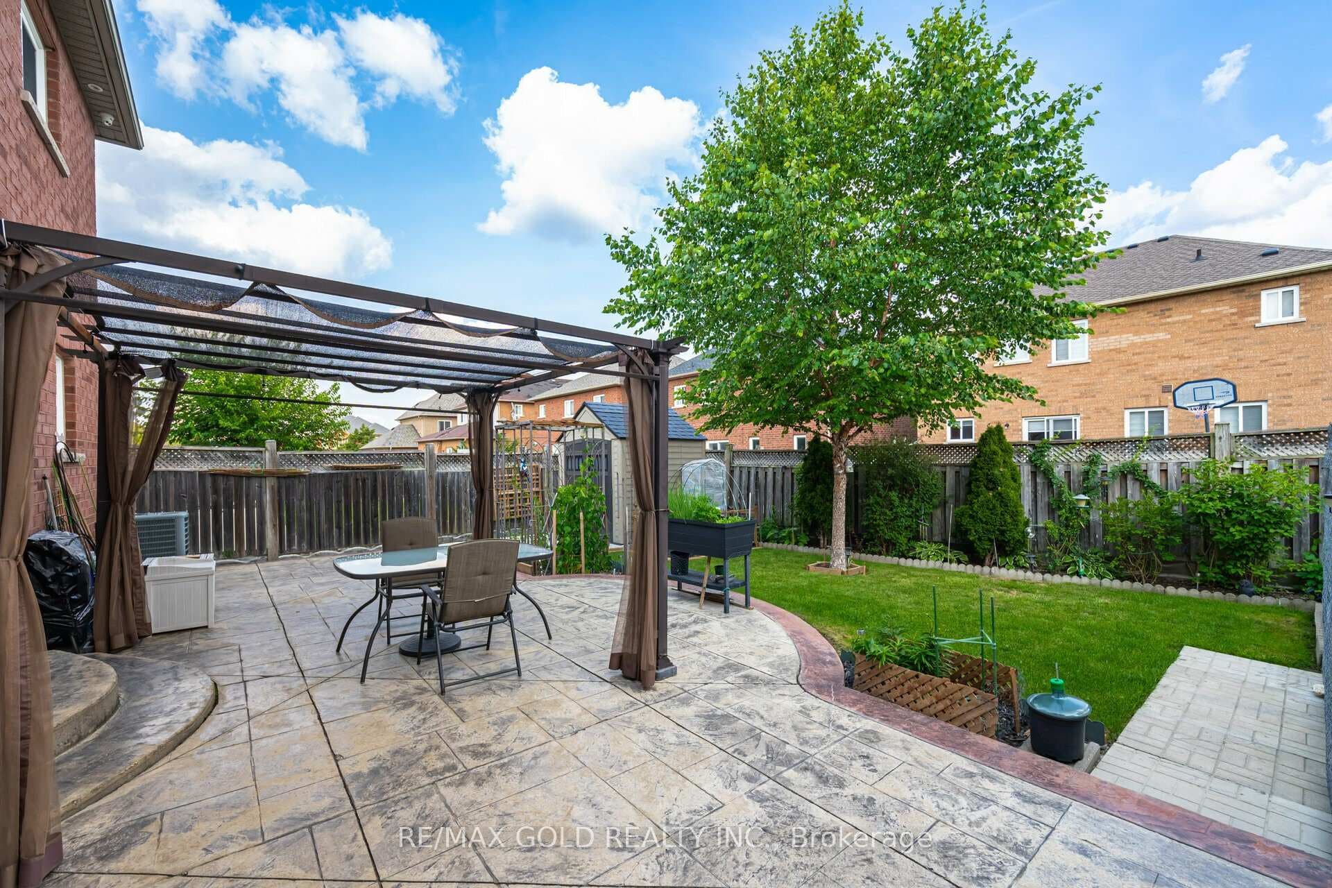 9 Tan Lane photo 22