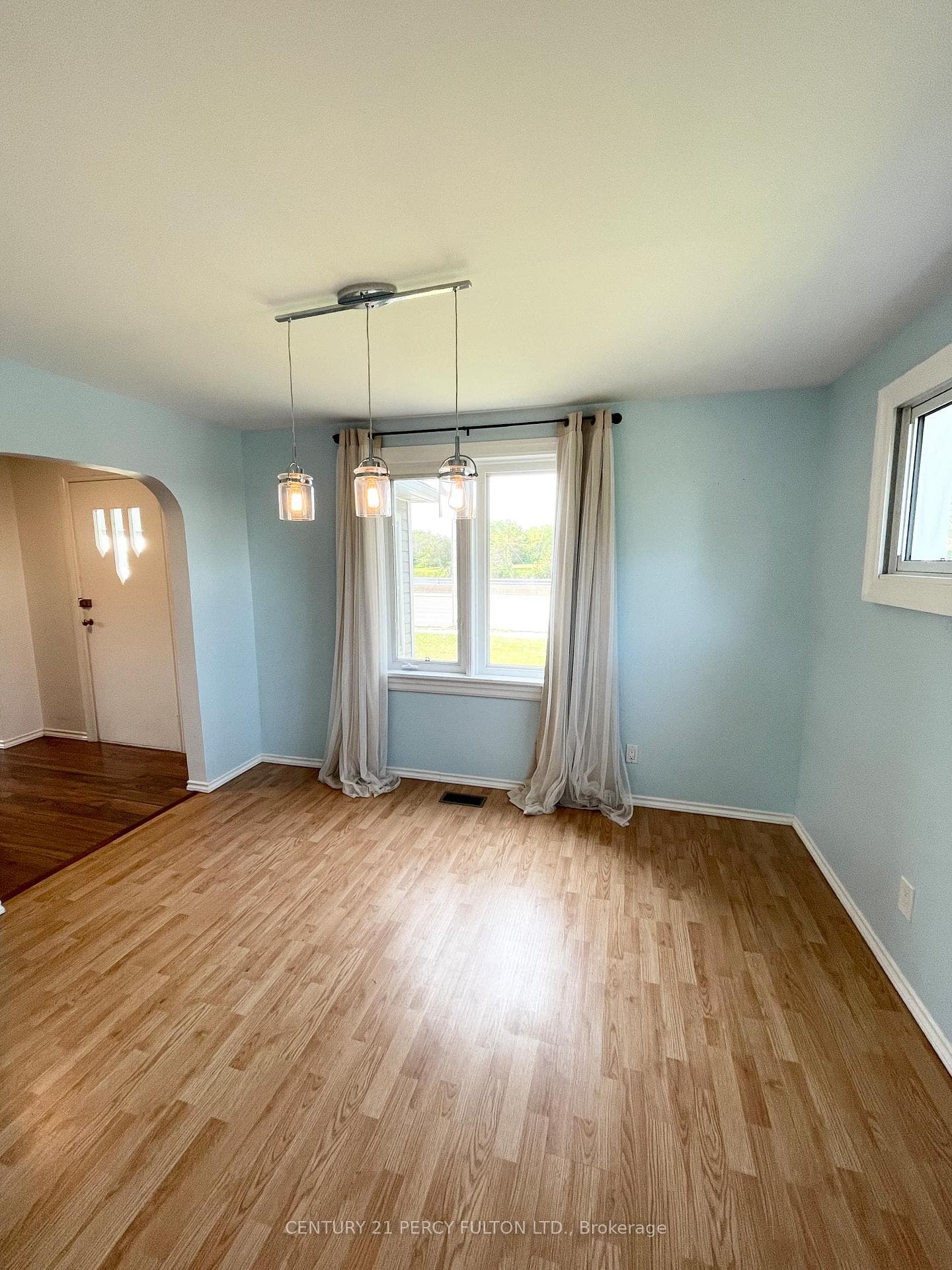 215 Cannifton Road photo 17