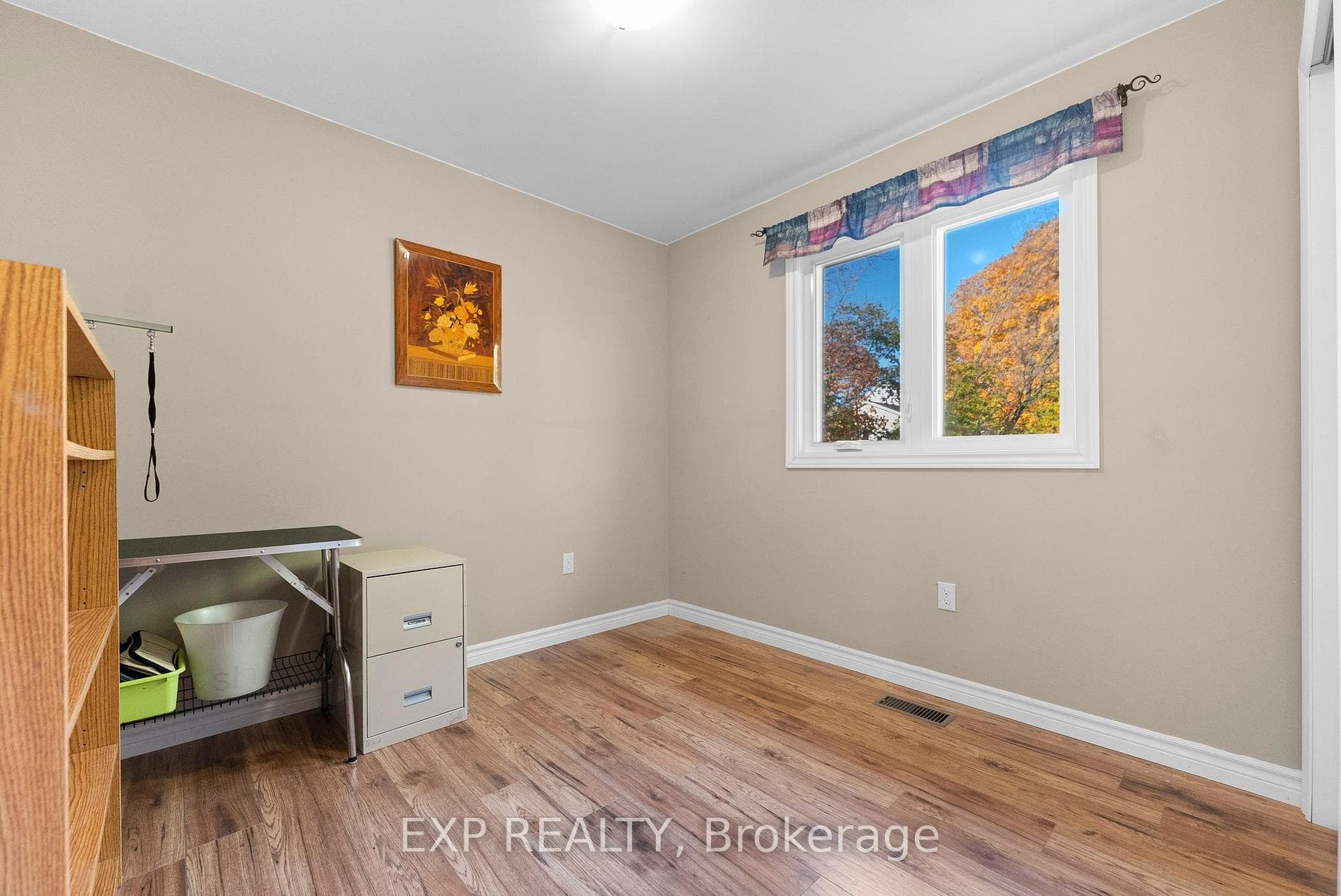 151 Bank Street photo 18