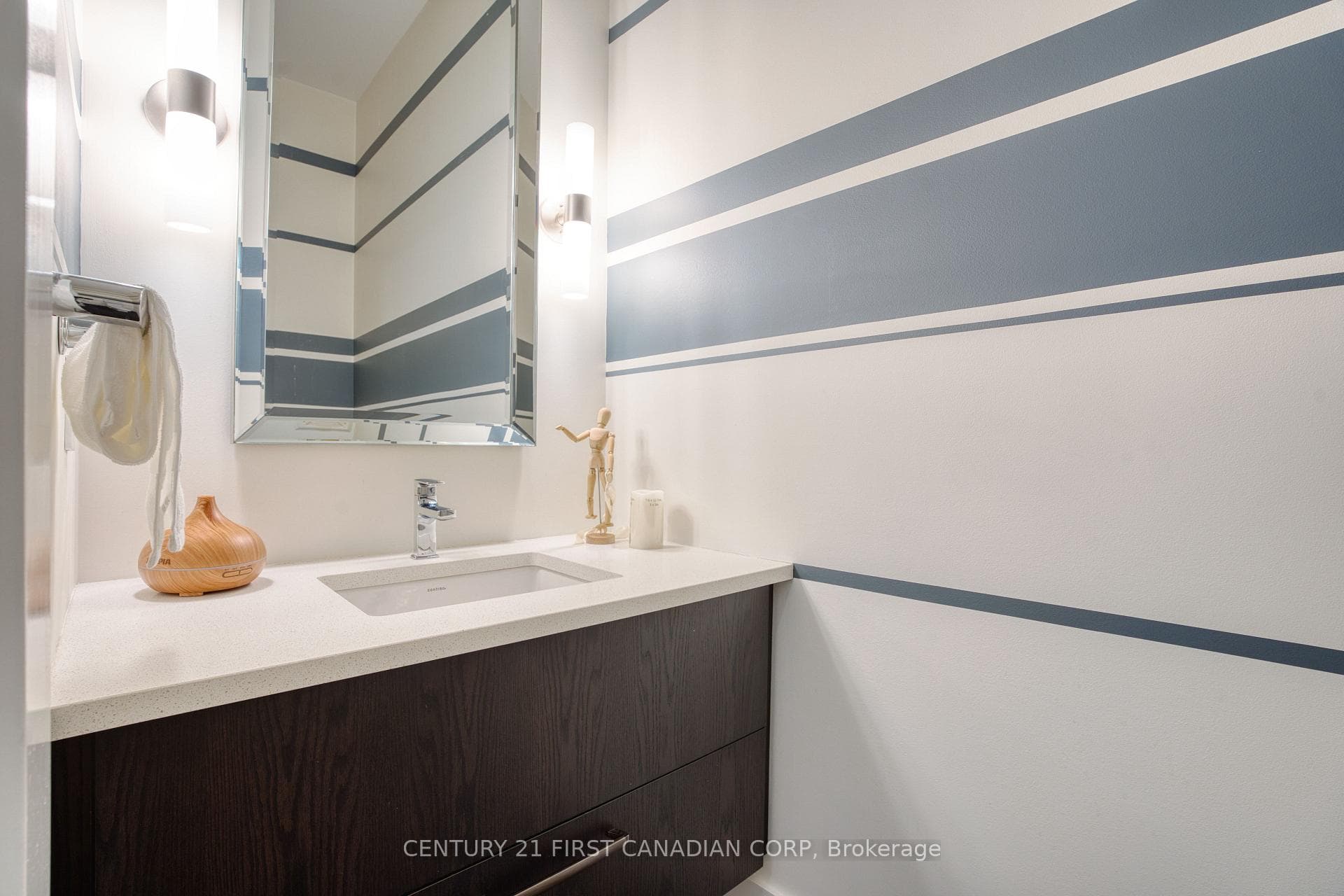 1705 Fiddlehead Place Unit 105 photo 34