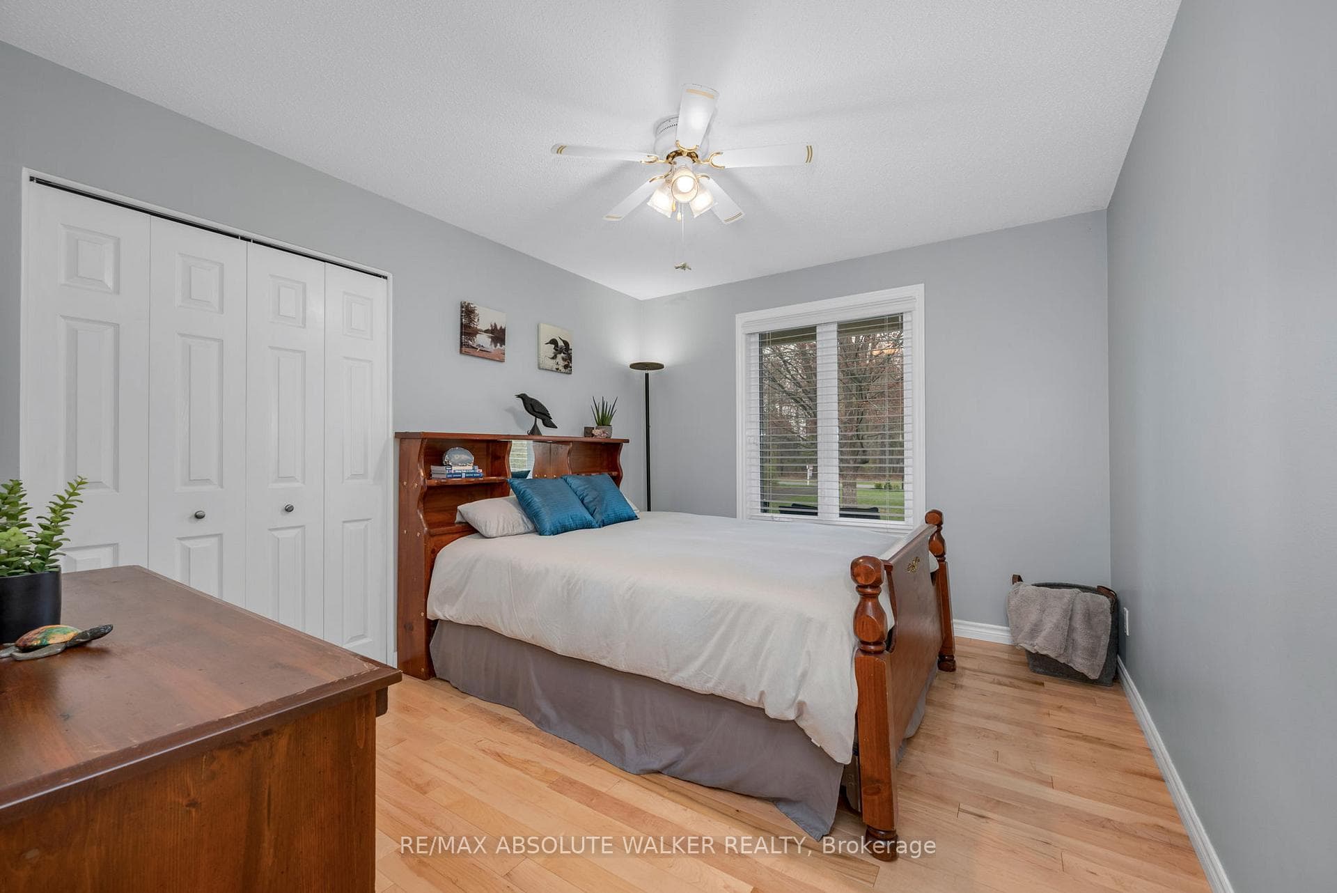 760 Canary Street photo 25