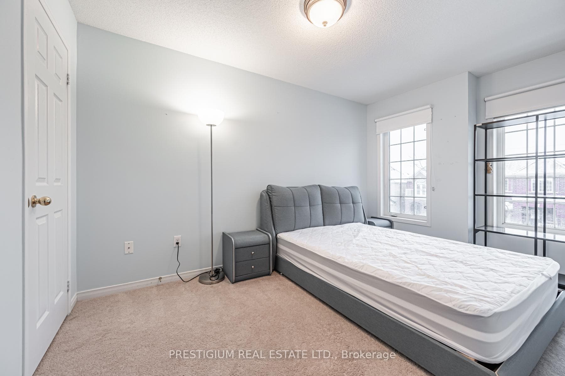 25 White Beach Crescent photo 22