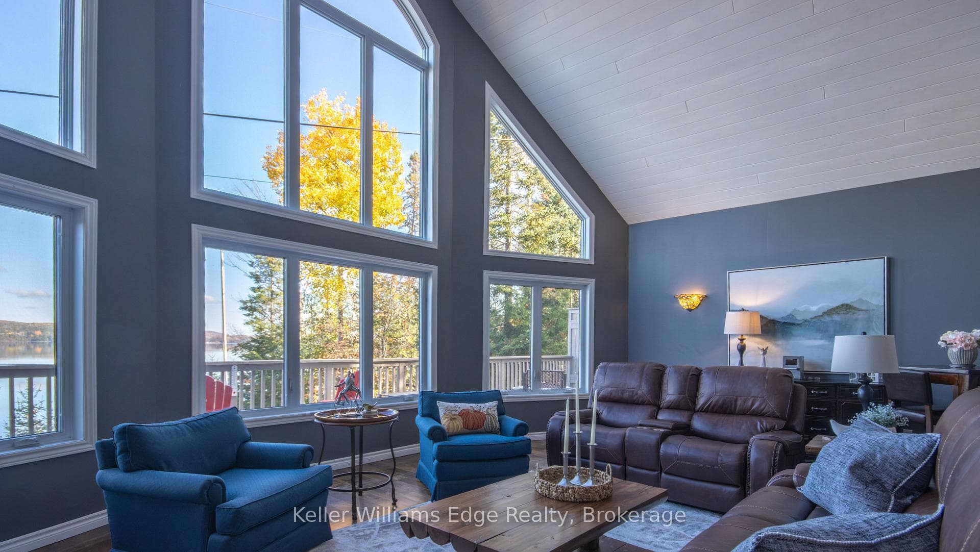 43 LAKESHORE Drive photo 18