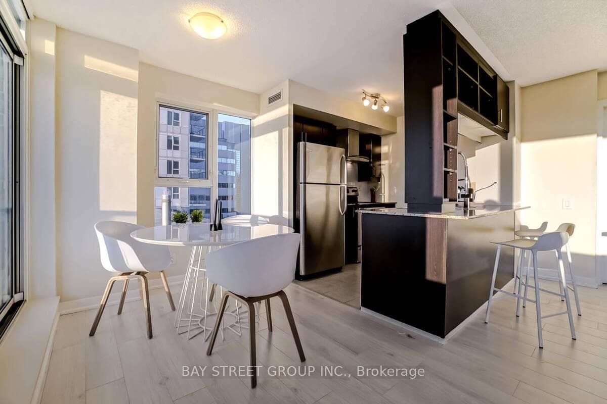 190 Borough Drive Unit 710 photo 13