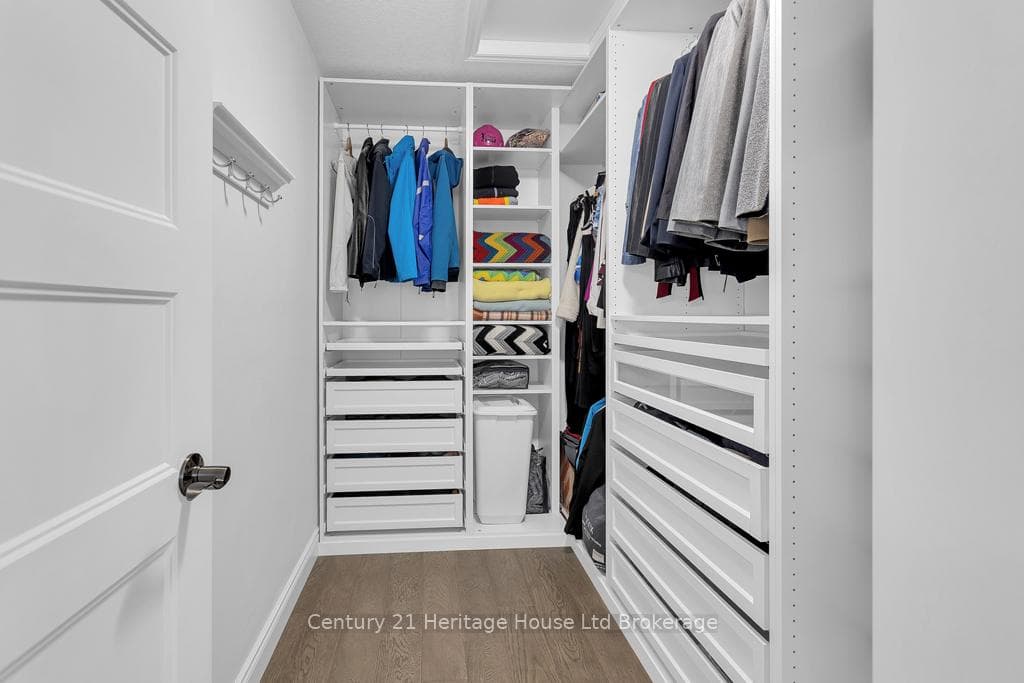83 Walker Road photo 29