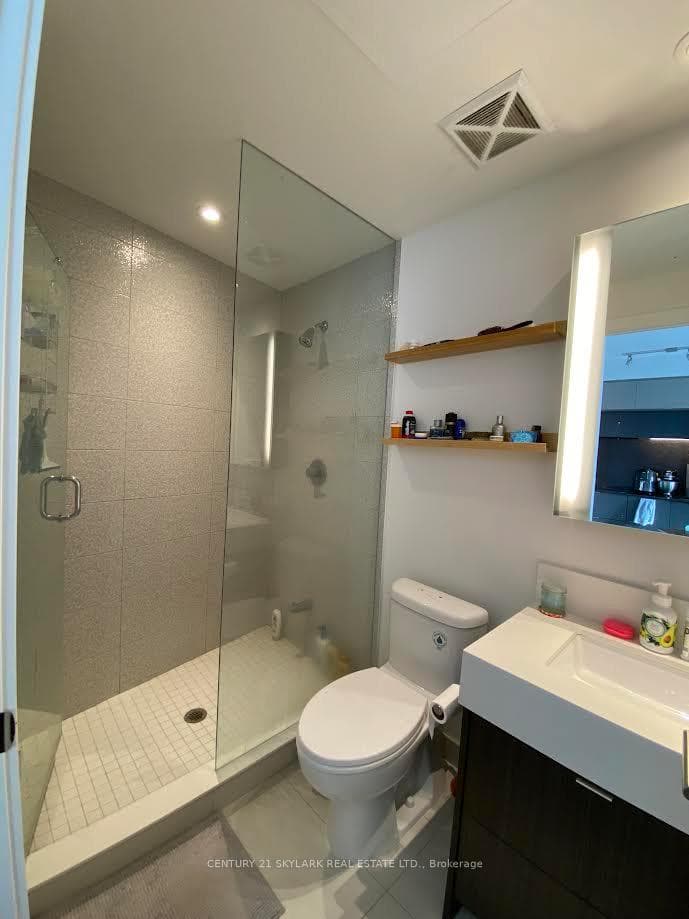 10 York Street Unit 3808 photo 7