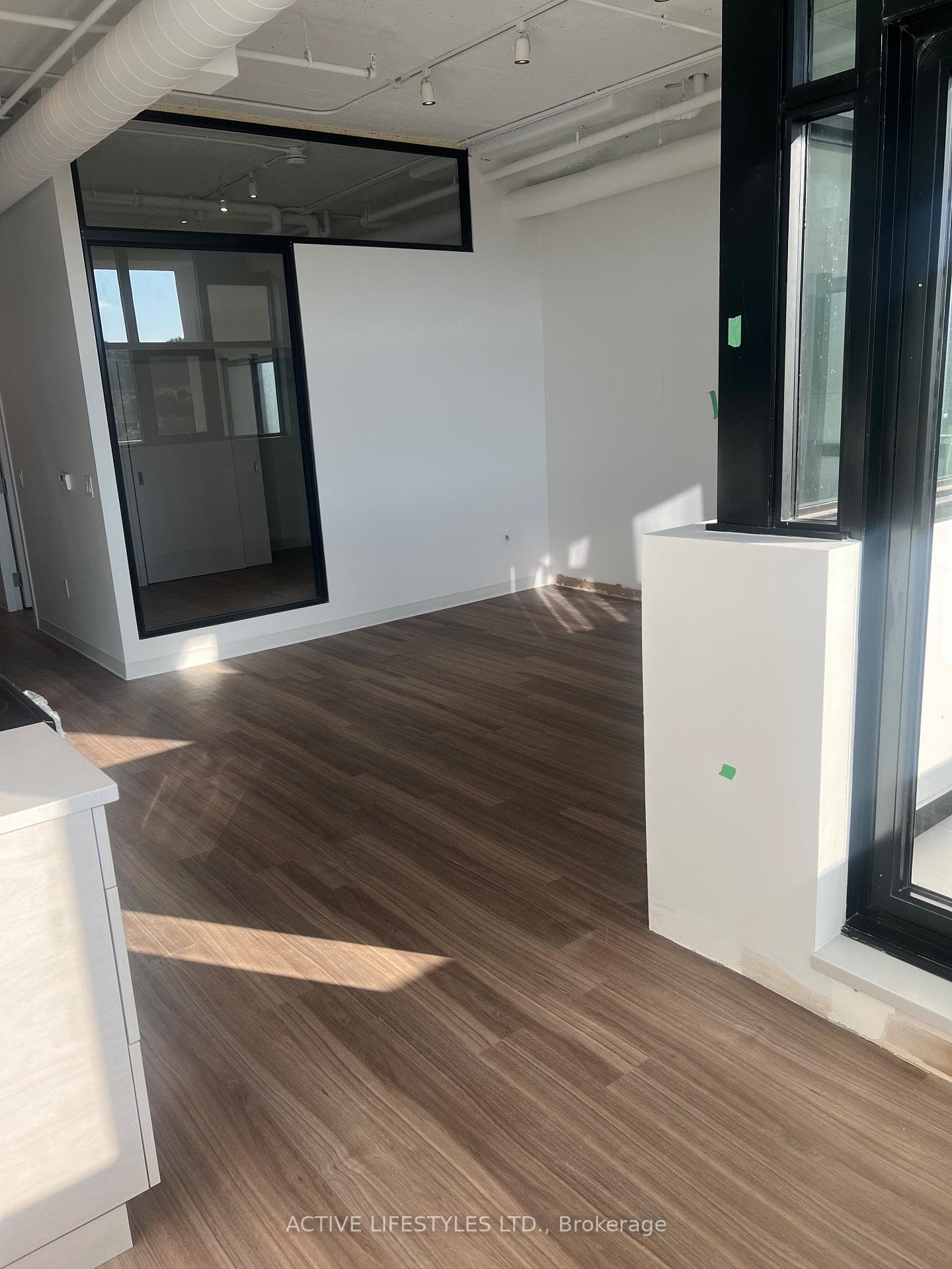 120 Huron Street Unit 413 photo 10
