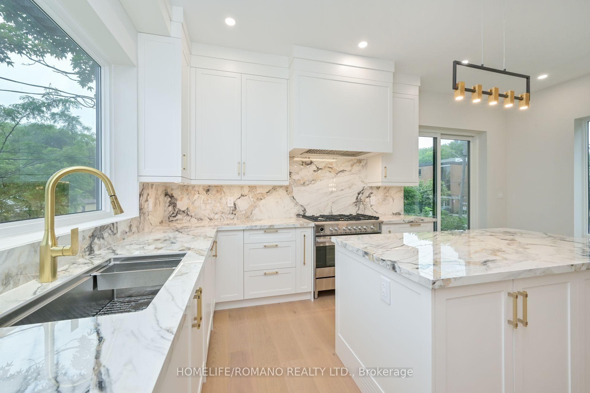 19 King High Avenue photo 11