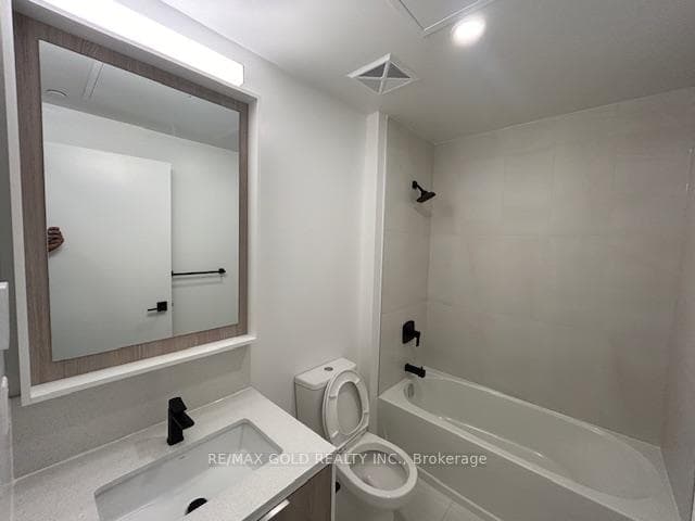 36 Zorra Street Unit 114 photo 8