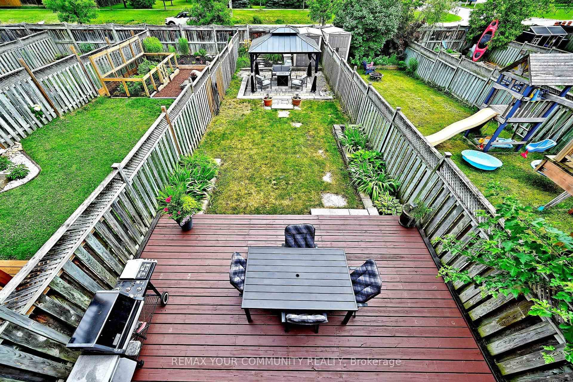 57 Hattie Court photo 18