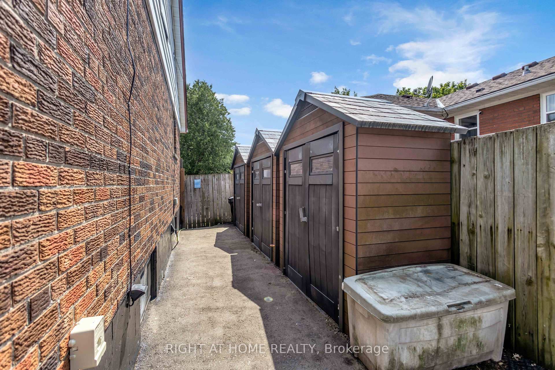 1404 Bunnell Drive photo 27