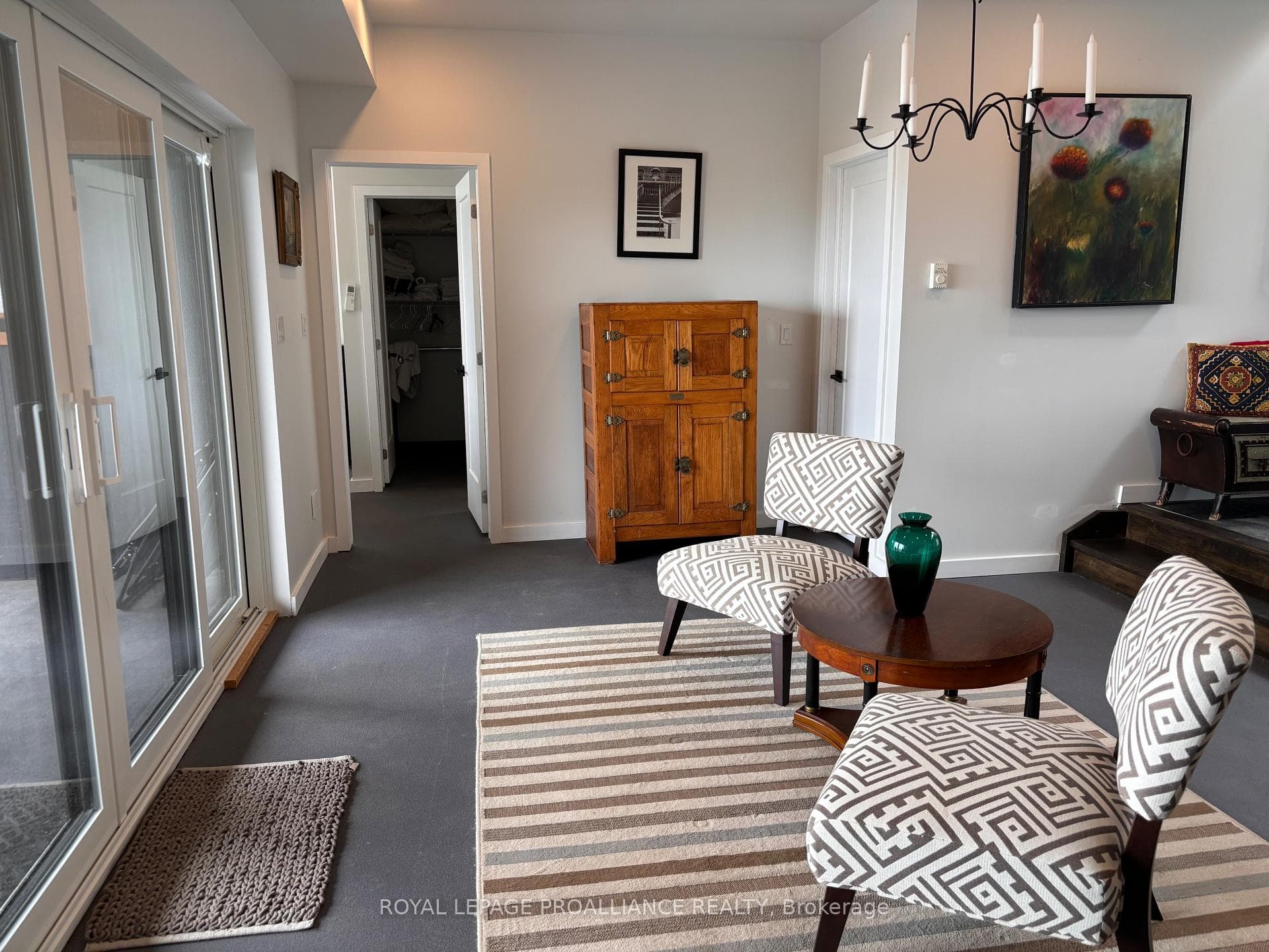 621 Barcovan Beach Road photo 29