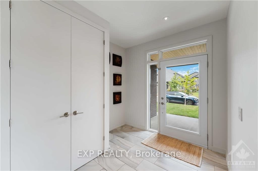 310 LONGWORTH Avenue photo 2