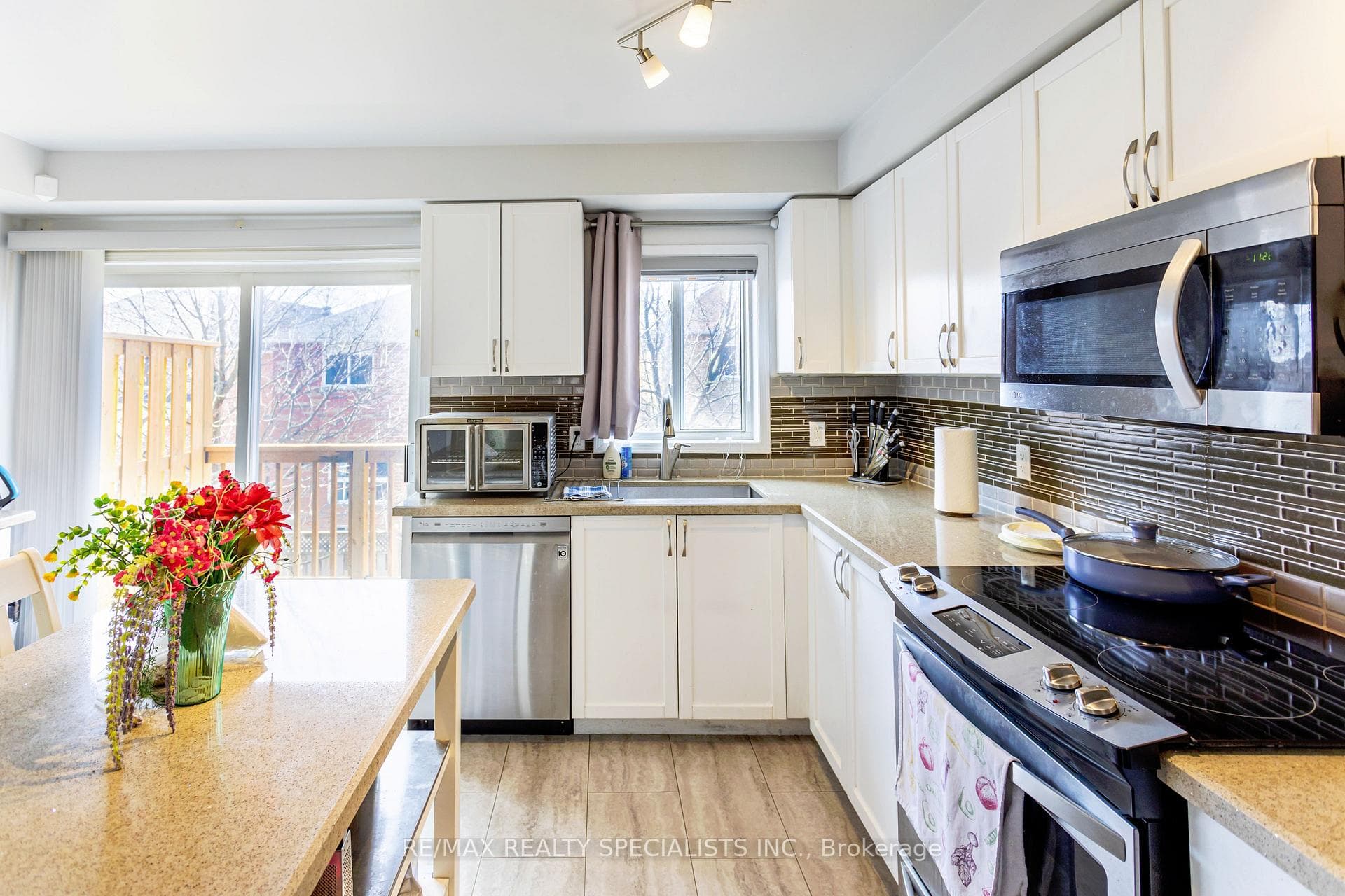 50 Strathaven Drive Unit 62 photo 16