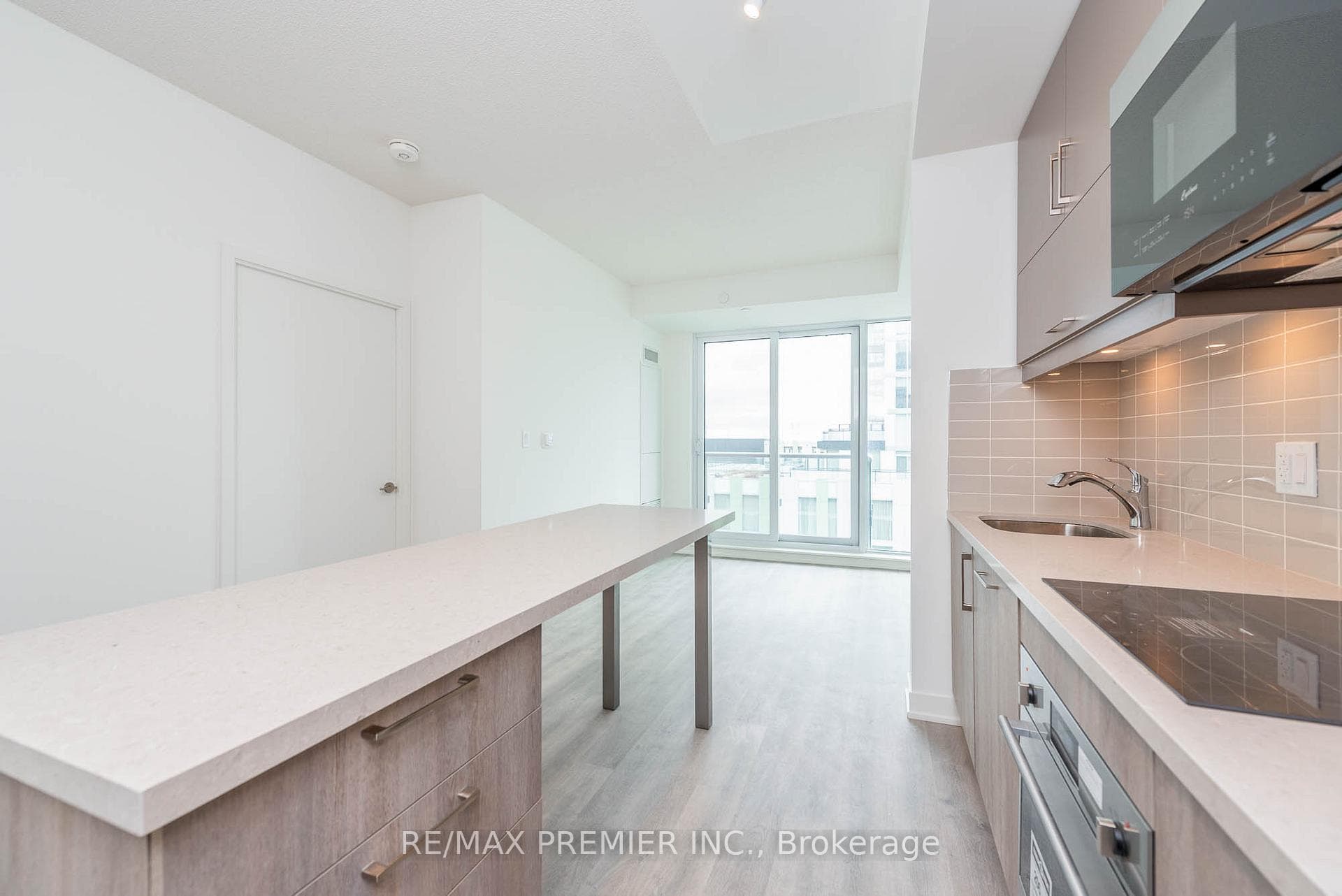 8119 Birchmount Road Unit 1116A photo 12