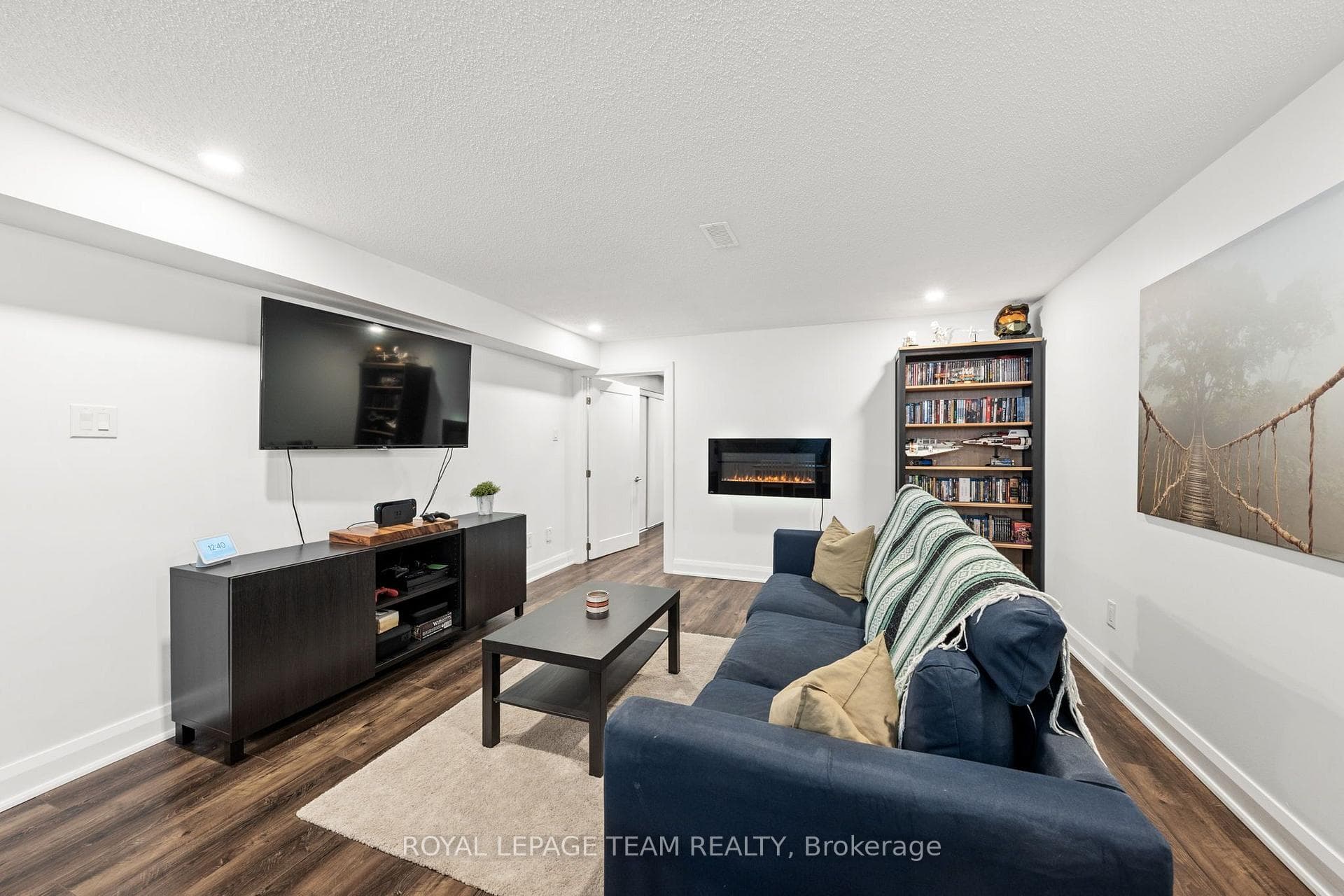 111 Dun Skipper Drive photo 32