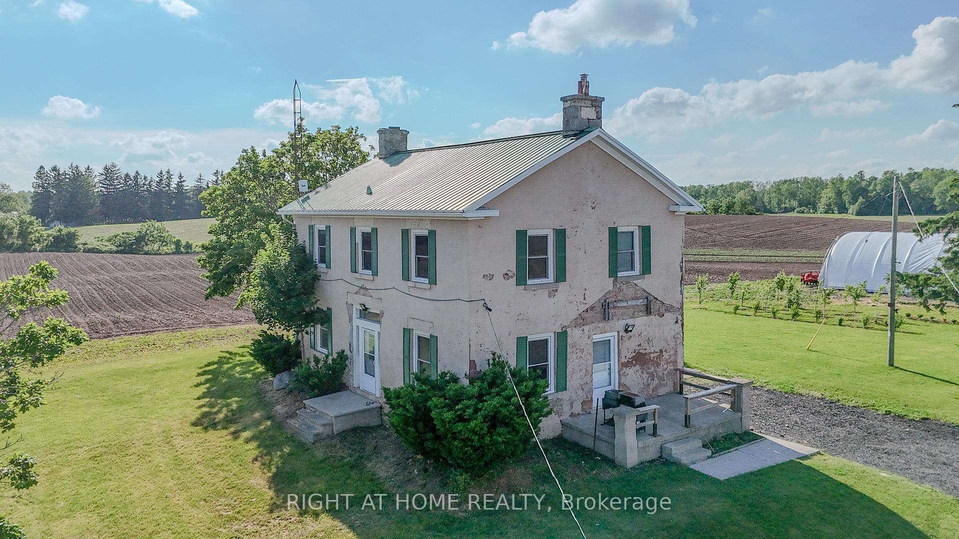 919 Safari Road photo 20