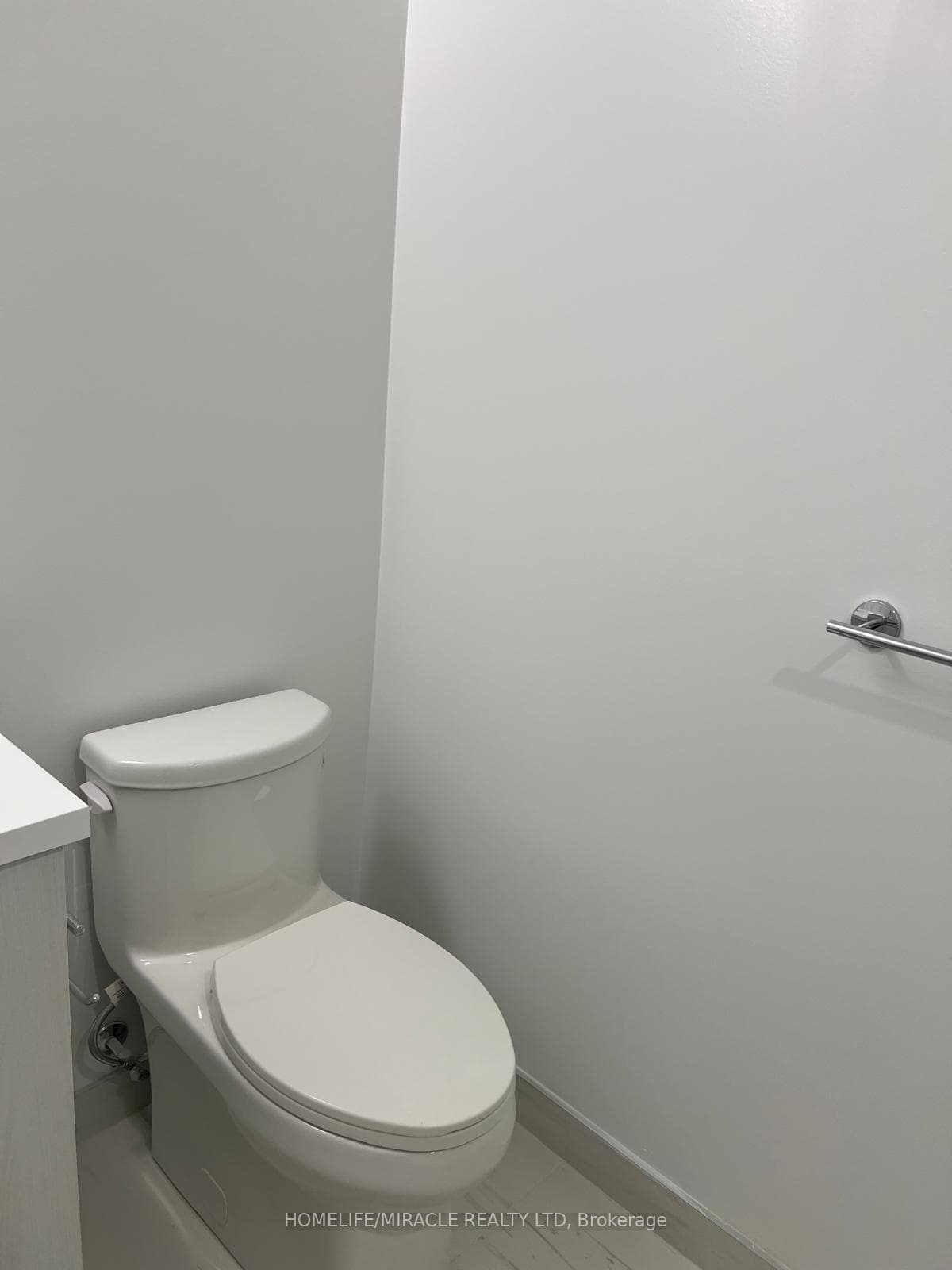 225 Commerce Street Unit 5711 photo 9